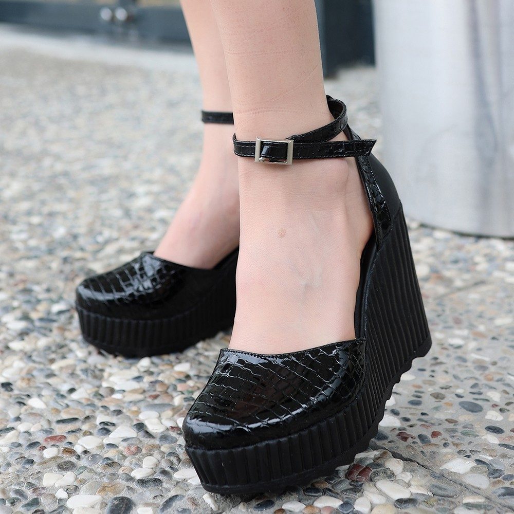 Black Patent Leather Filled Heel Shoes