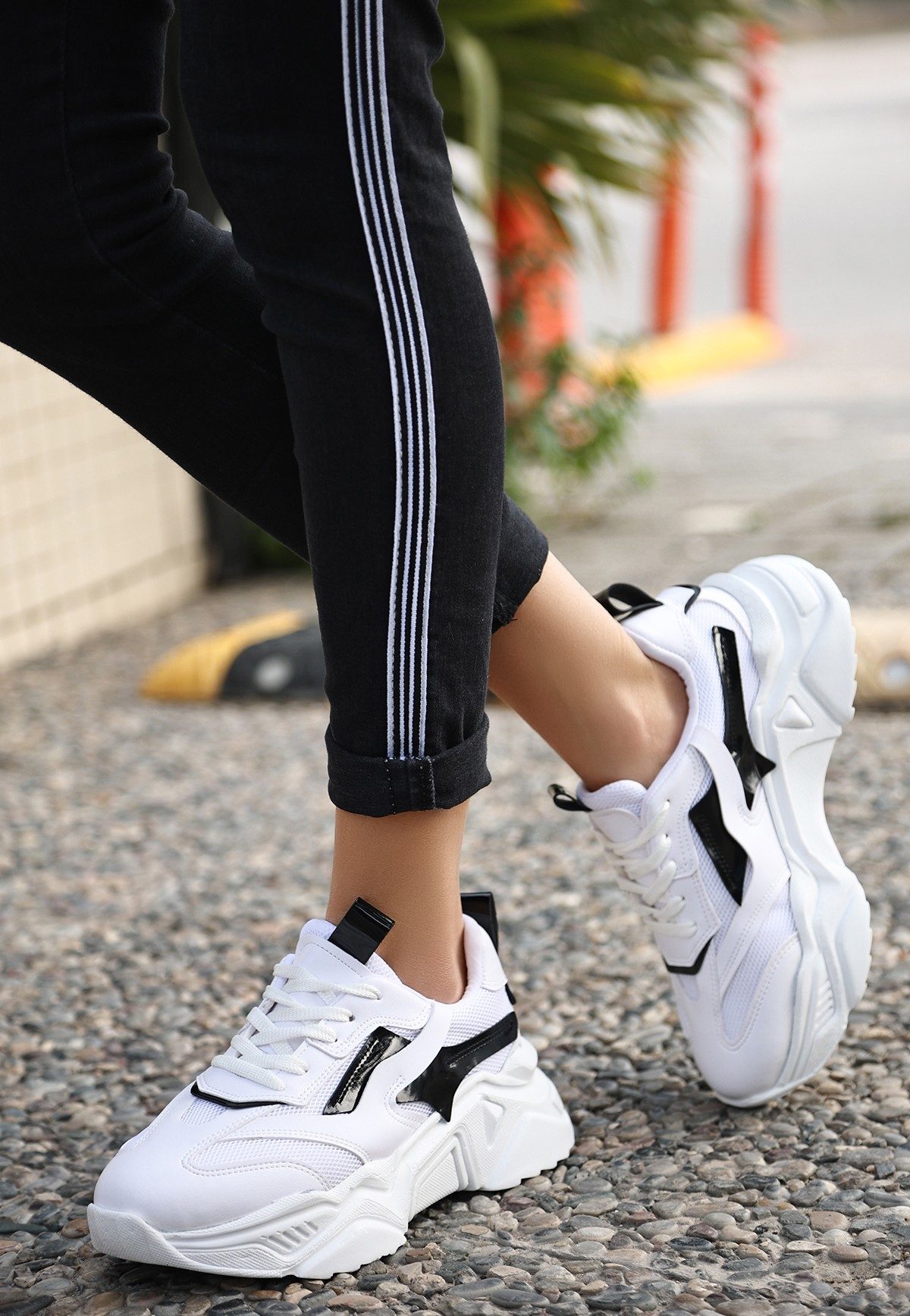 White Skin Black Detailed Lace-Up Sneakers