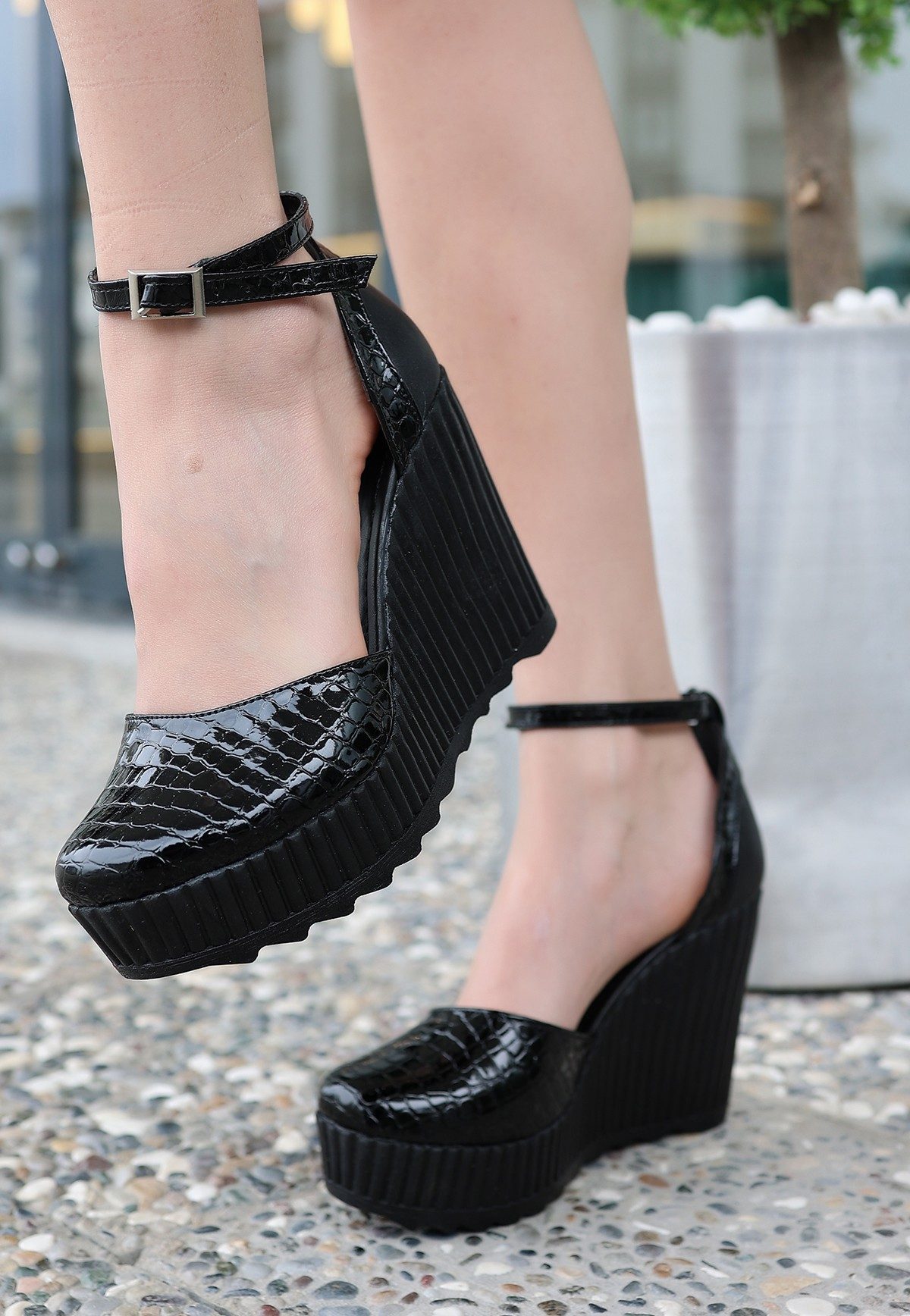 Black Patent Leather Filled Heel Shoes