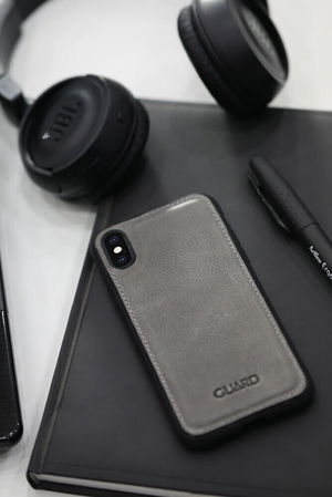 Antique Gray Leather Xs Max Phone Case