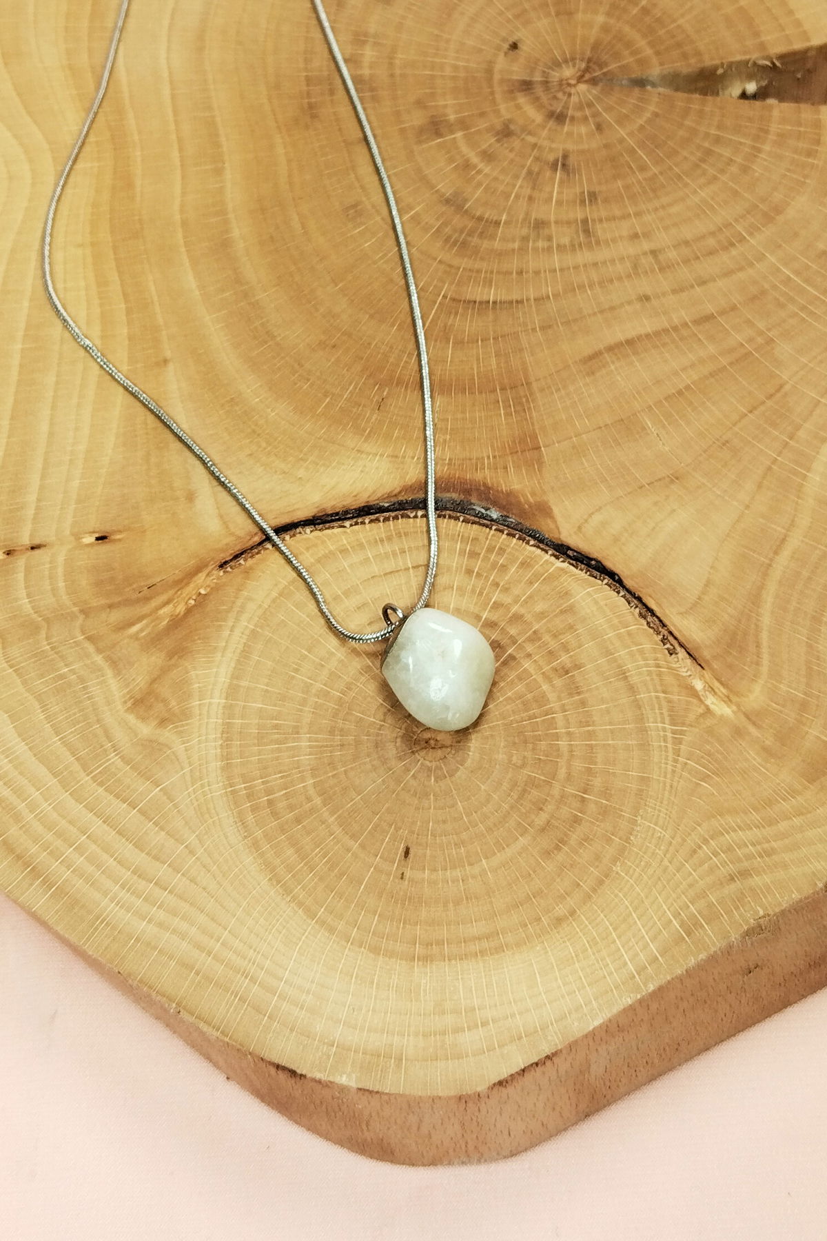 Moonstone Natural Stone Handmade Pendant with Chain: 2 cm Chain: 20 cm Boxed