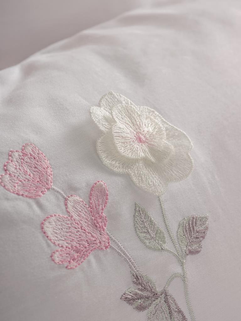 3D Embroidered Double Sateen Duvet Cover Jolie Pink