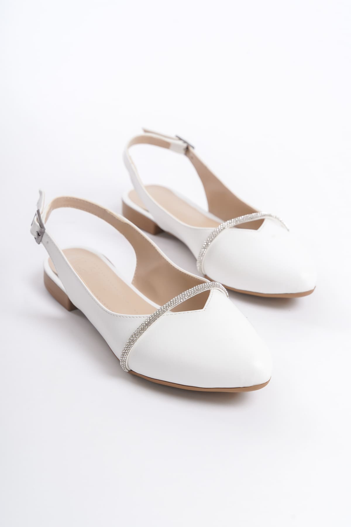 CLZ948 Buckle Orthopedic Comfortable Sole Stone Detailed Women's Babet Shoes KT White