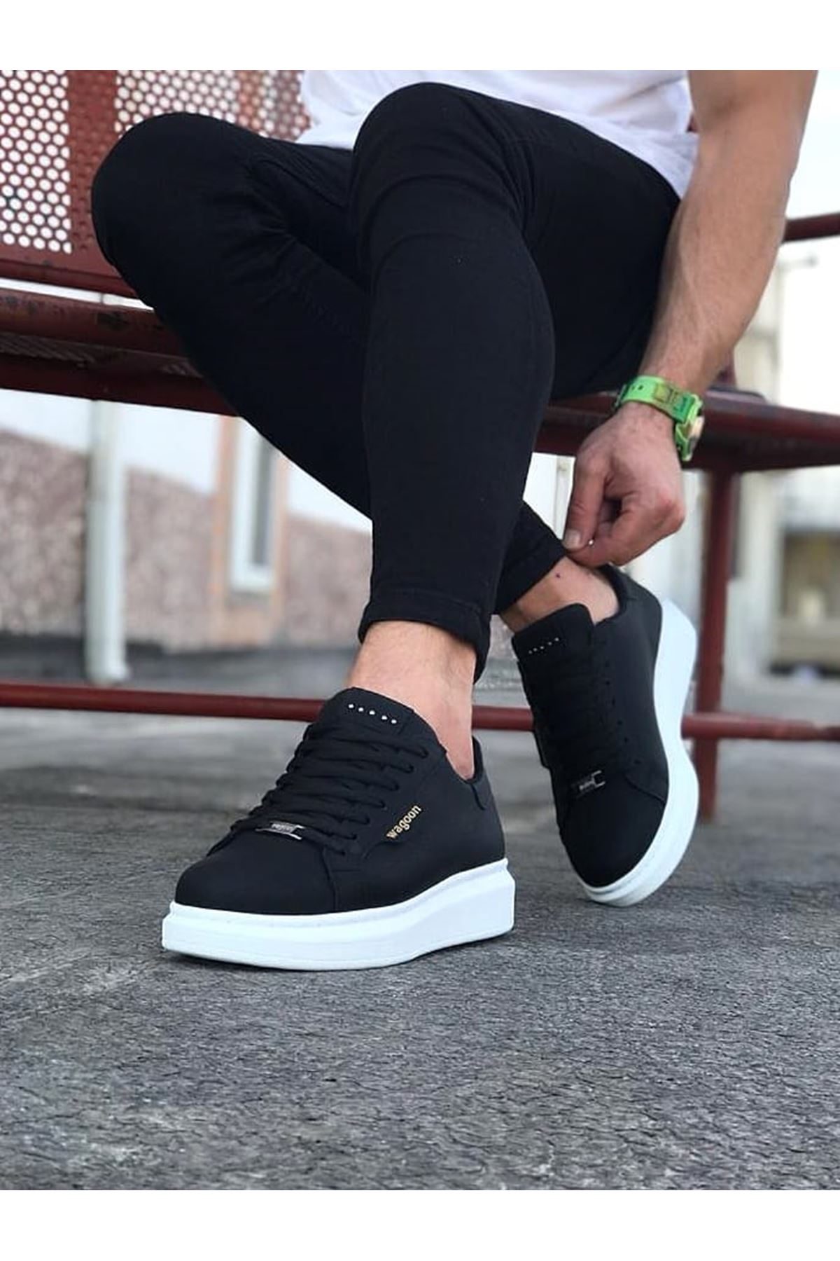 Black Men's Casual Shoes