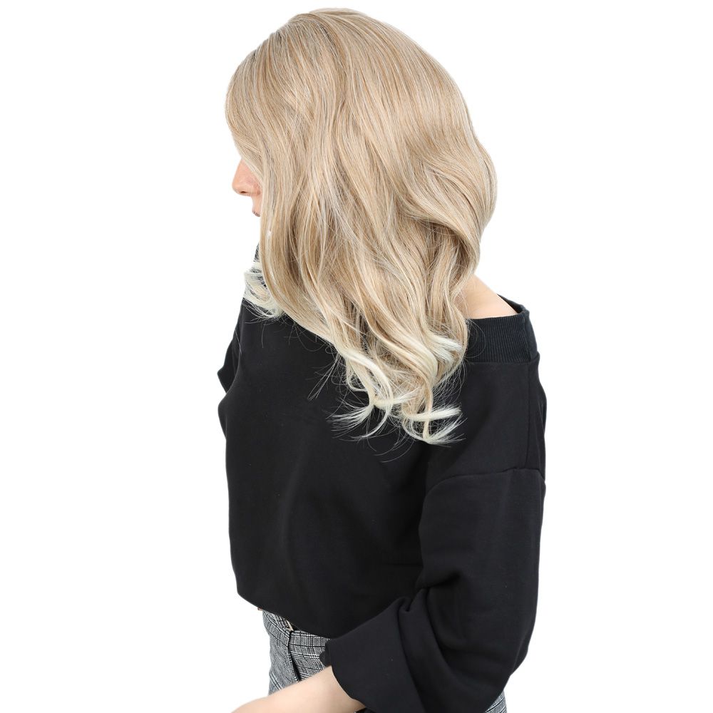 Kanekalon Fiber Synthetic Medium Wavy Wig without bangs / Caramel / Platinum Highlights