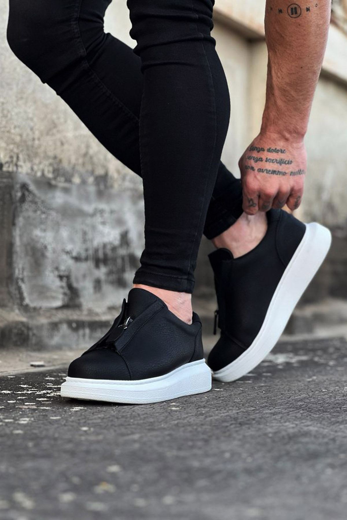 Black Skin Men's Casual Shoes