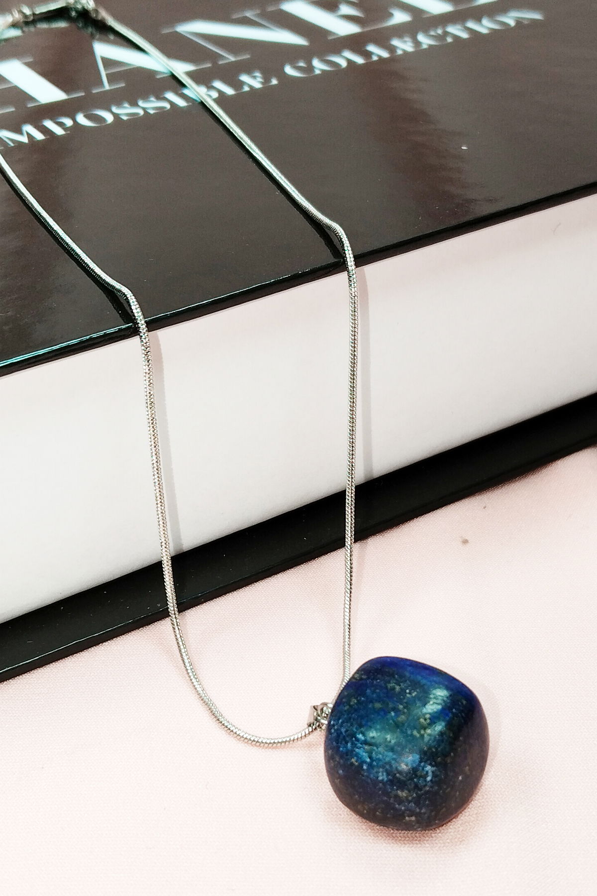 Lapis Lazuri Natural Stone Handmade Pendant with Chain: 2 cm Chain: 20 cm Boxed