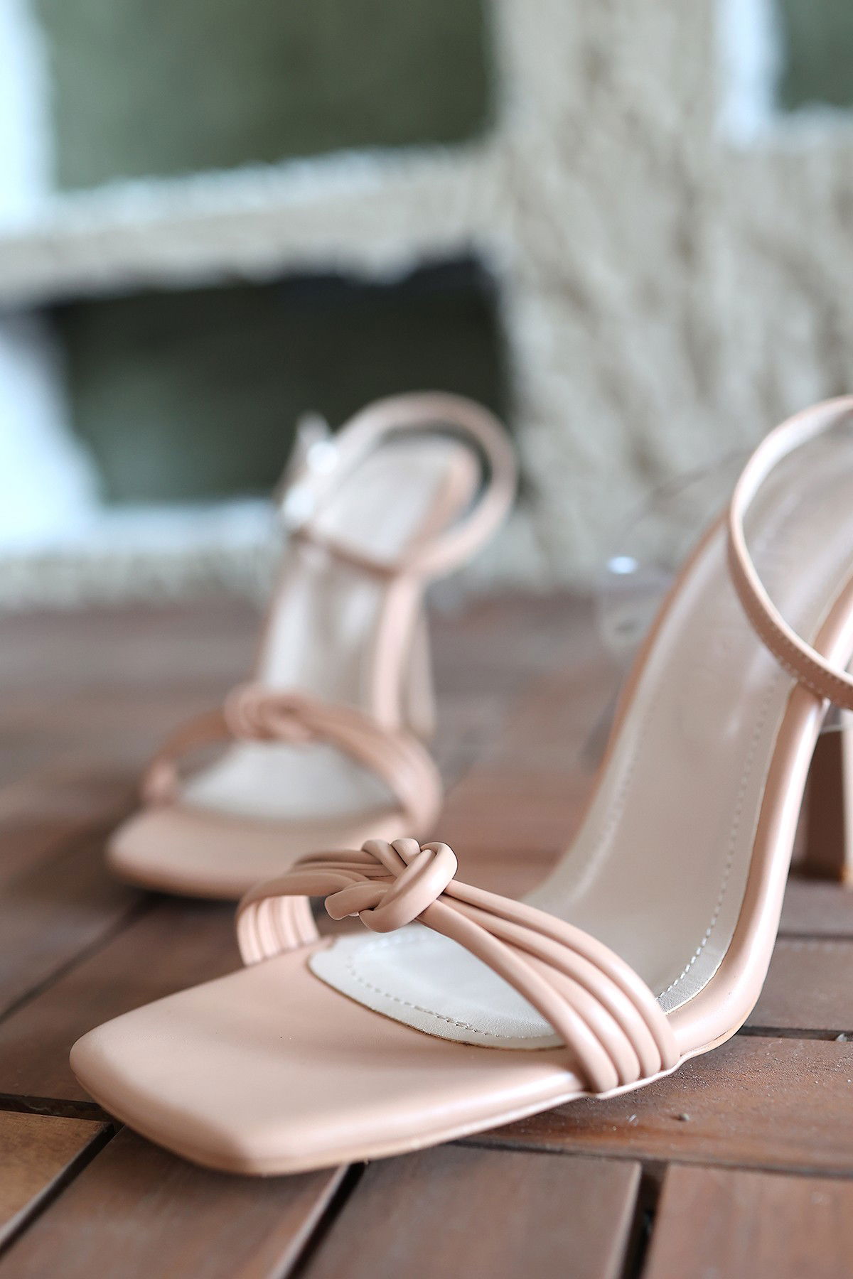 Nude Skin Heeled Shoes