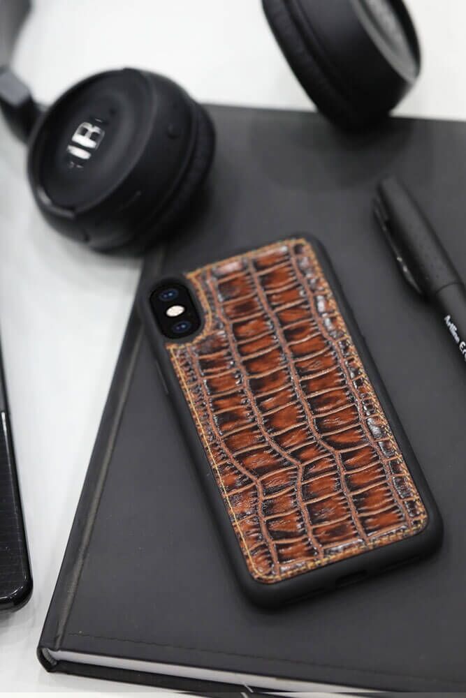 Coffee Large Croco Pattern Leather iPhone X / XS Case