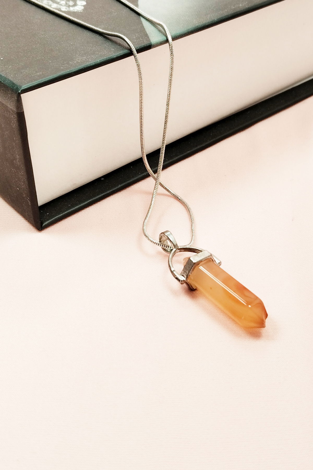 Calcite Natural Stone Chain Necklace with Handmade Design Pendant: 3.5 cm Chain: 20 cm Boxed