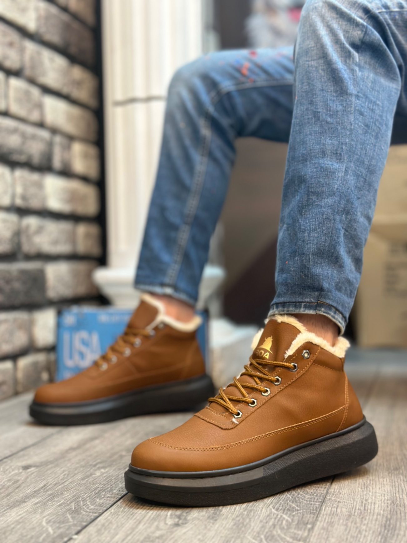 Sheepskin Lace-up Outdoor Tan Men's Style Sport Boots