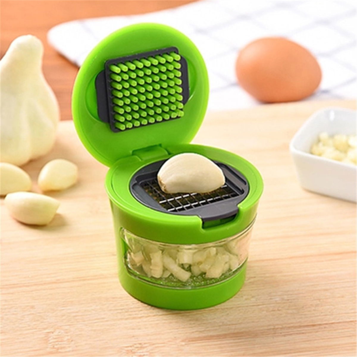 Garlic Grater - 2 Blade Chopper Garlica with Removable Bowl