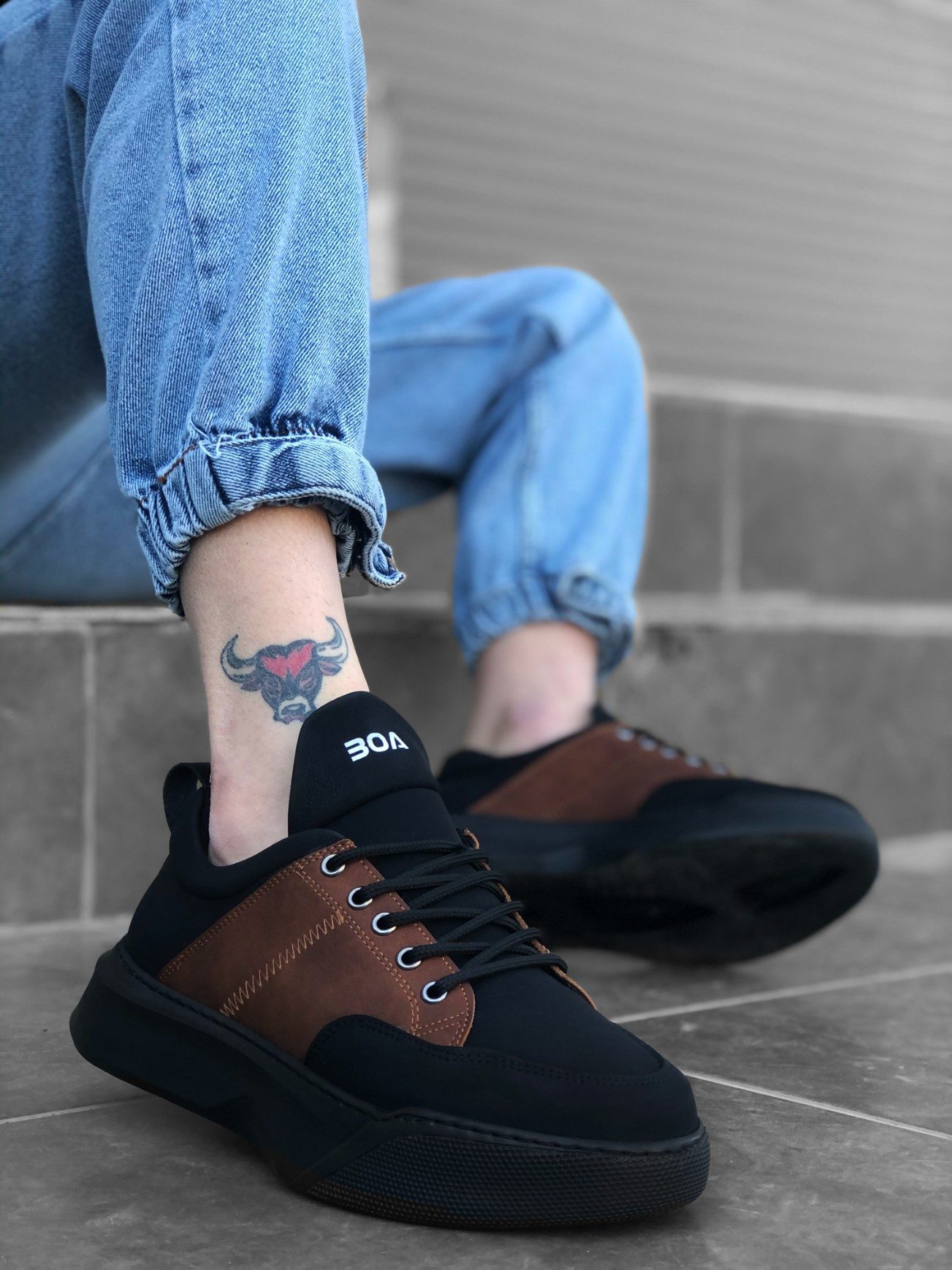 Lace-up Men's High Sole Black Tan Sneakers