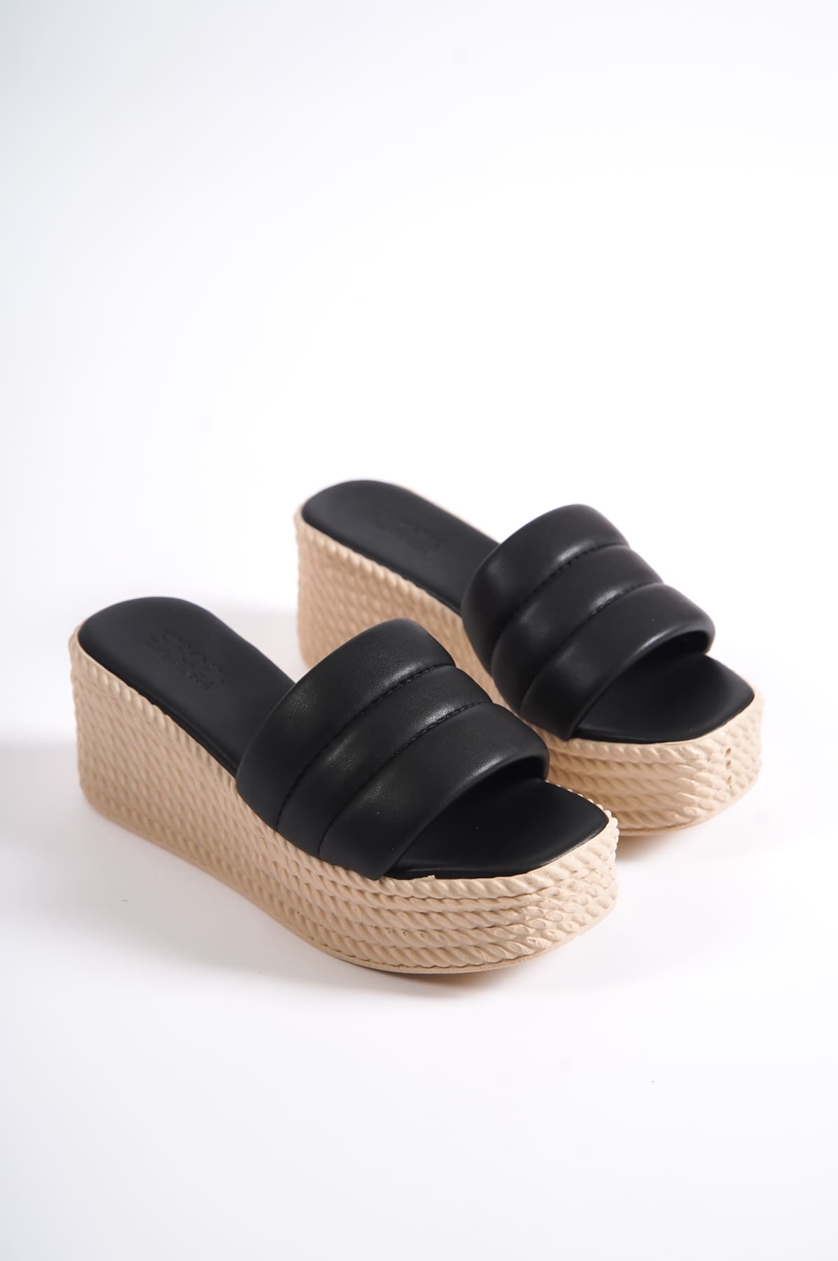 CLZ948 Filled Heeled Orthopedic Sole Straw Look Women's Slippers KT Black