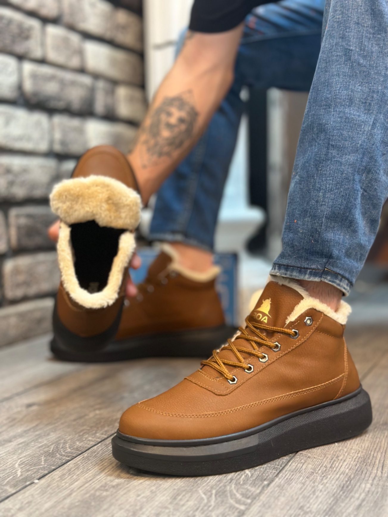 Sheepskin Lace-up Outdoor Tan Men's Style Sport Boots