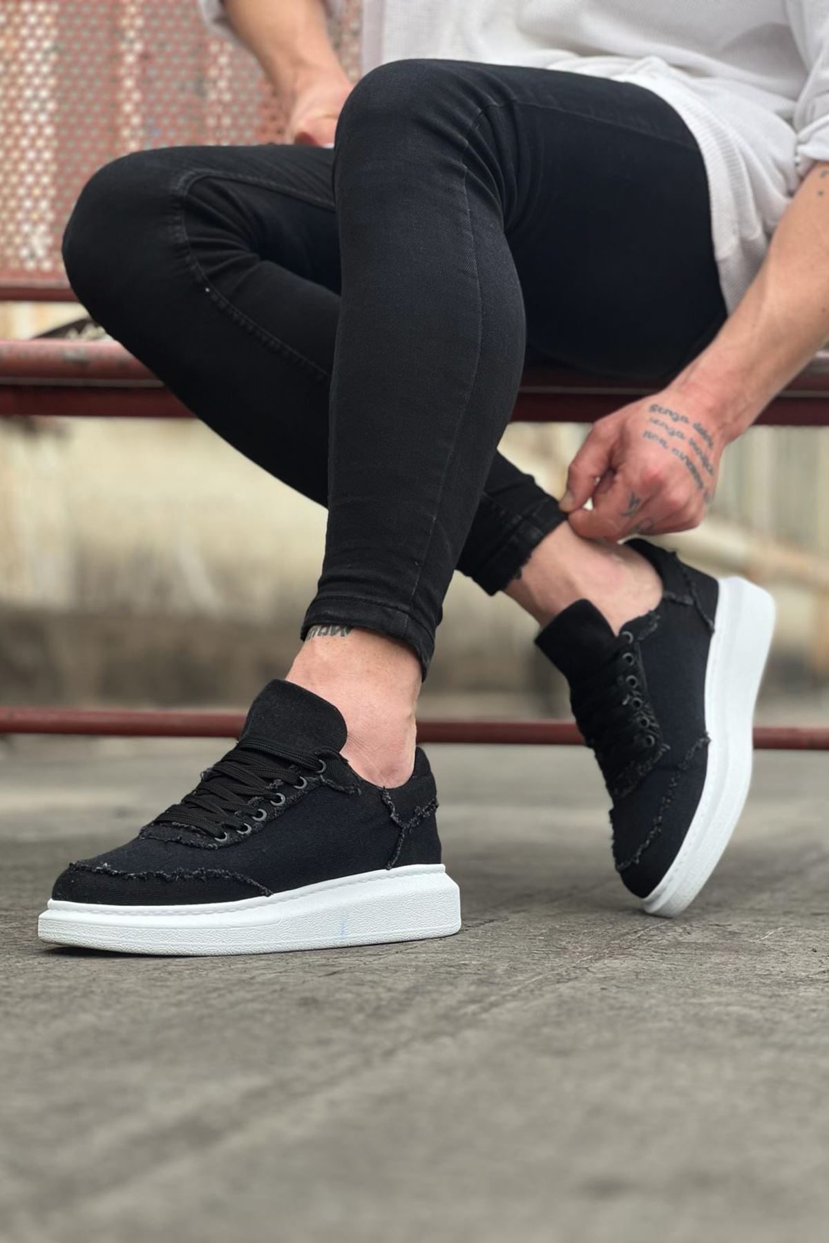 8 Black Denim Fabric Men's Casual Shoes