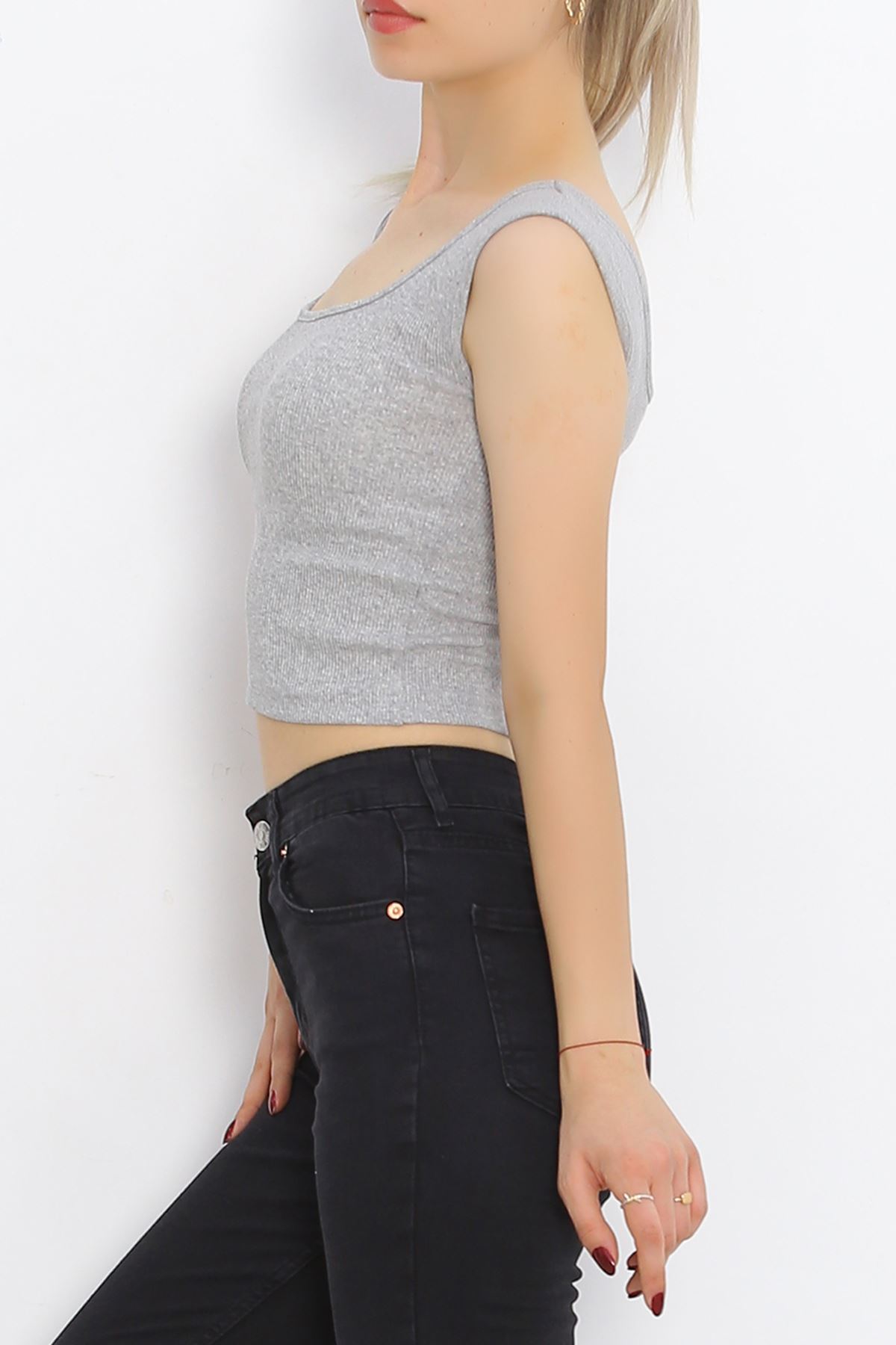 Thick Strap Crop Tank Gray