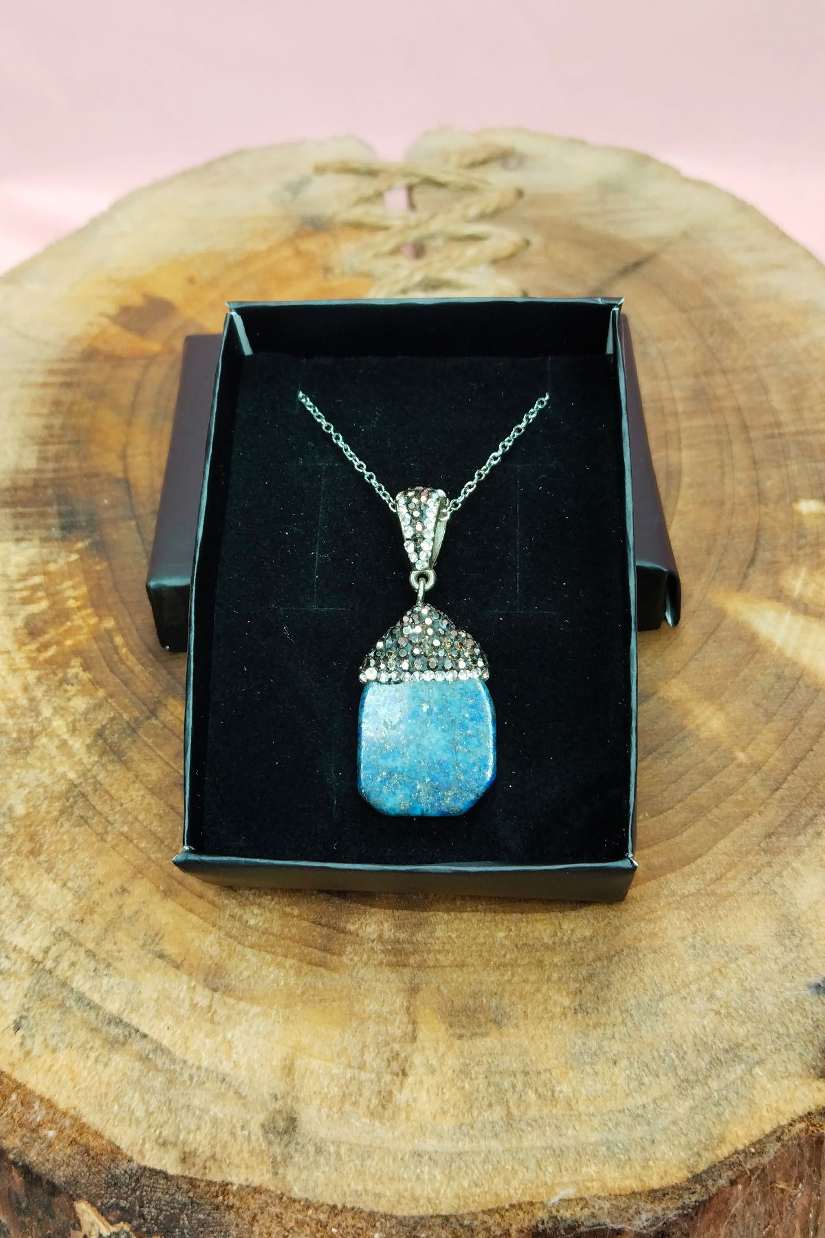 Lapis Natural Stone Chain Handmade Pendant: 3 cm Chain: 20 cm Boxed