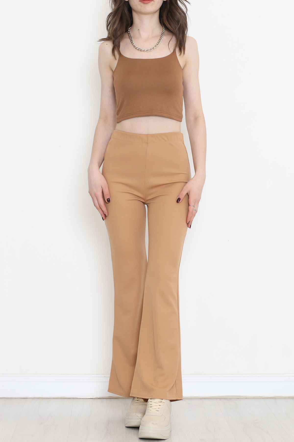 Flared Crepe Crepe Leggings Pants Milkcoffee