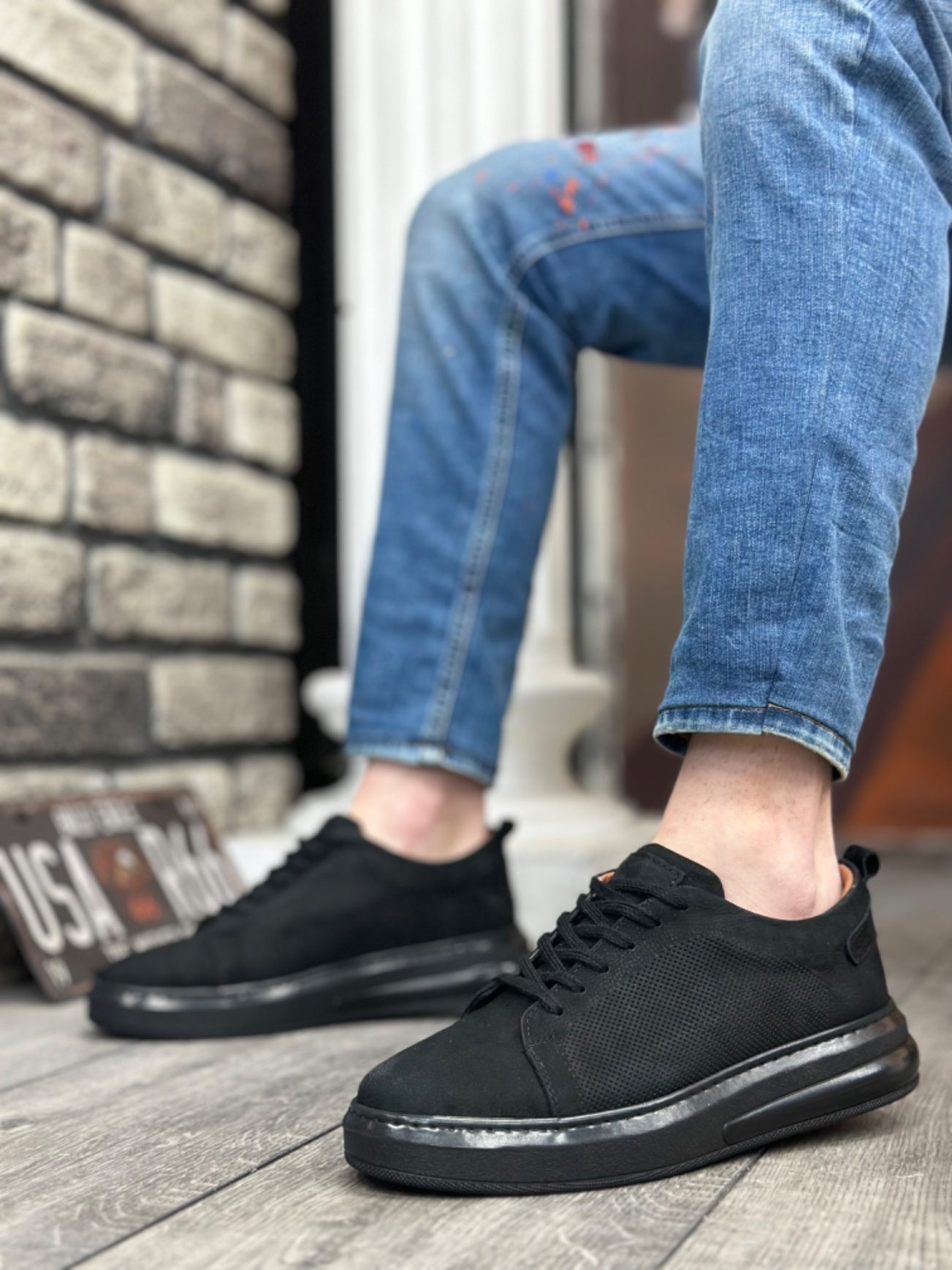 Genuine Nubuck Leather Black Sole Lace-up Casual Men's Shoes