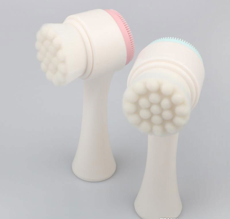 Double Sided Facial Cleansing and Massage Brush