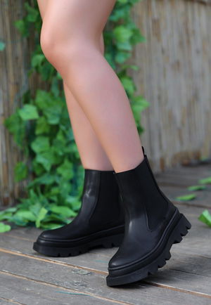 Black Skin Boots