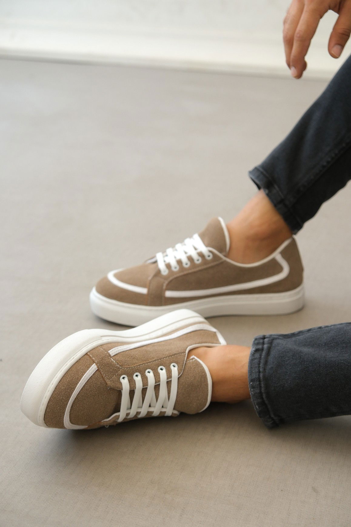 Lace-up Leather Dust Casual Mink Color Sneakers