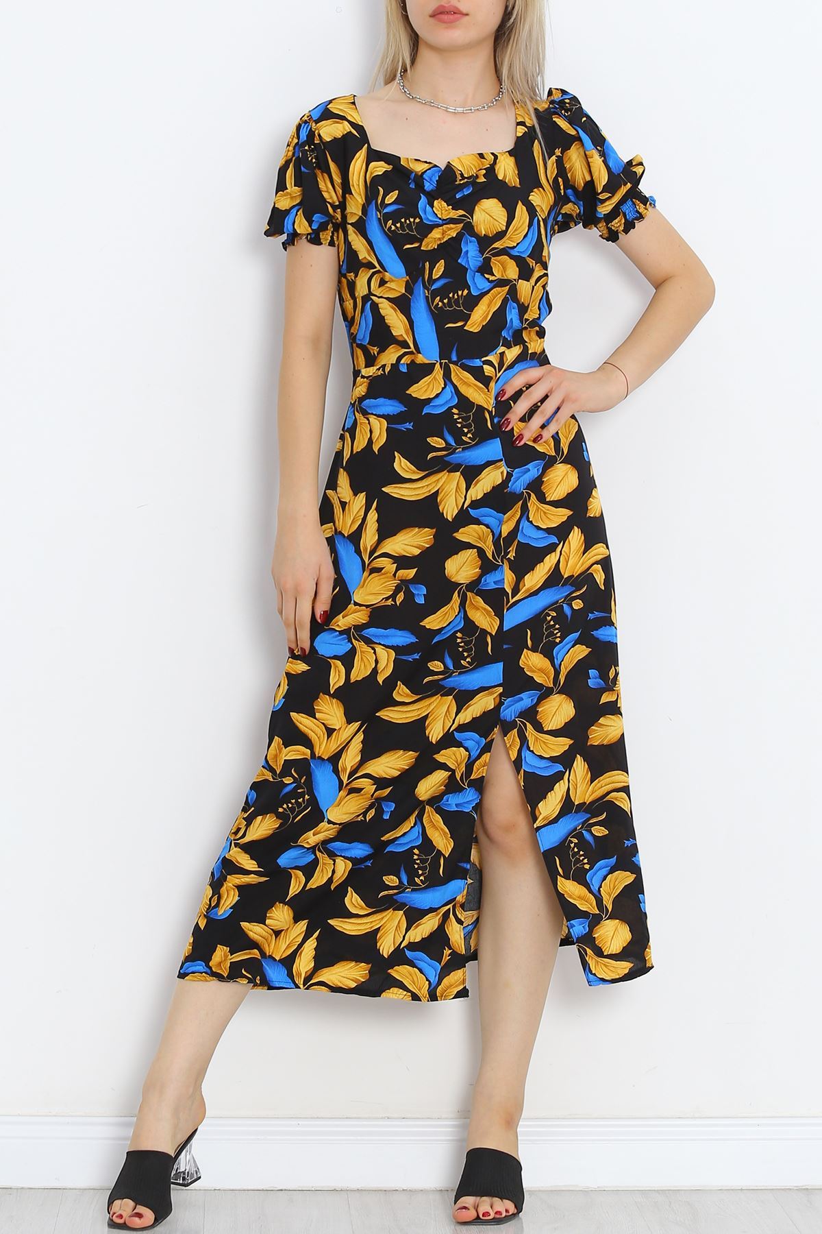 Kiss Collar Dress Black and Yellow