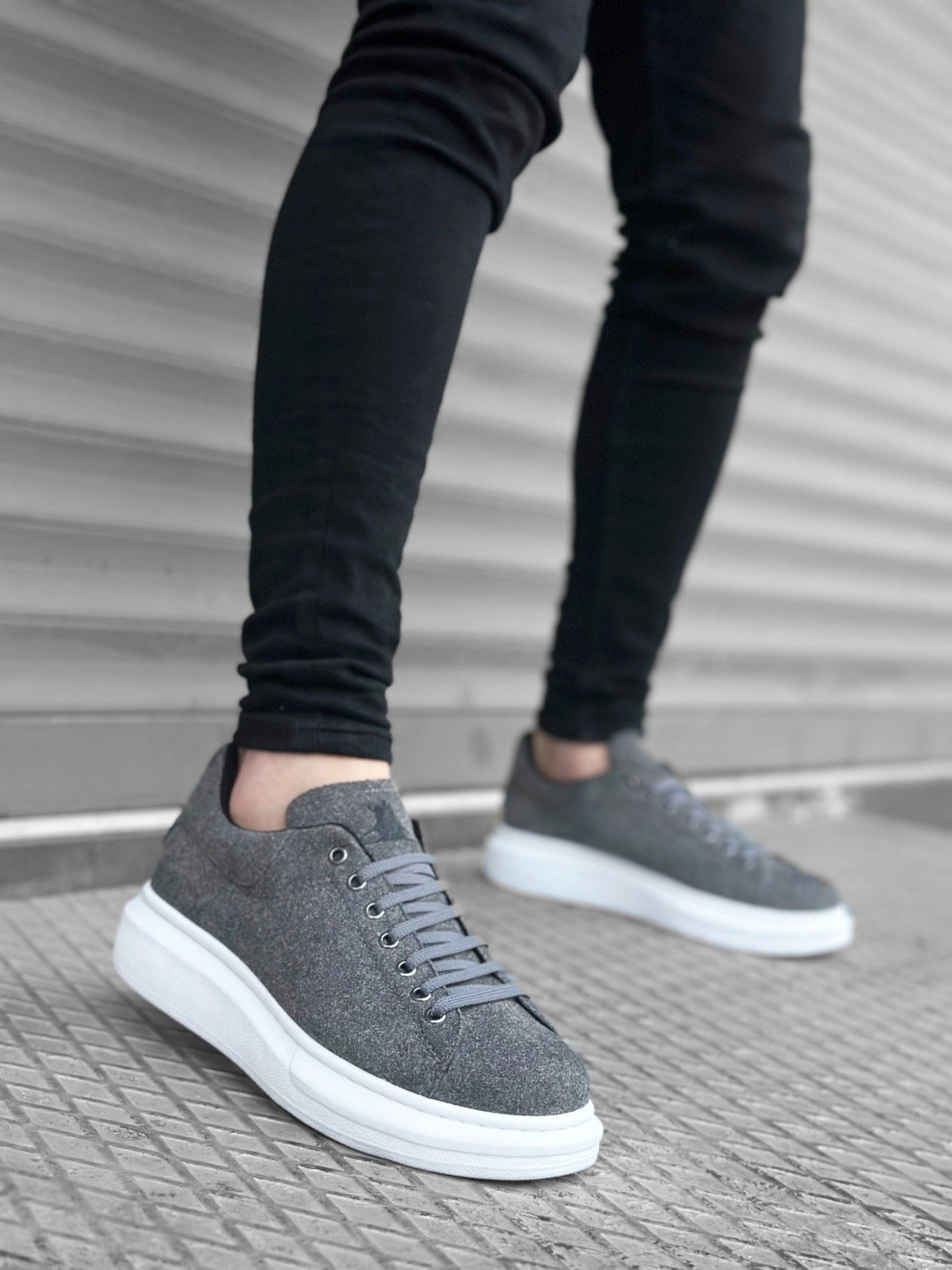 Thick High Sole Gray Suede Lace-Up Sneakers For Men