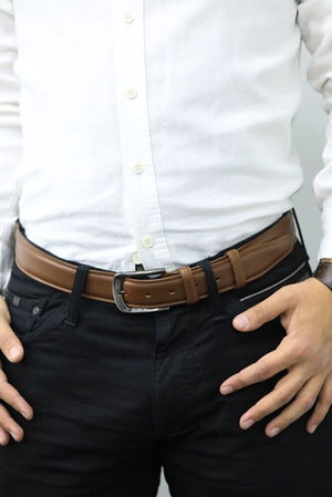 Classic Leather Men's Belt with Tan Stitching - 3.5 Cm