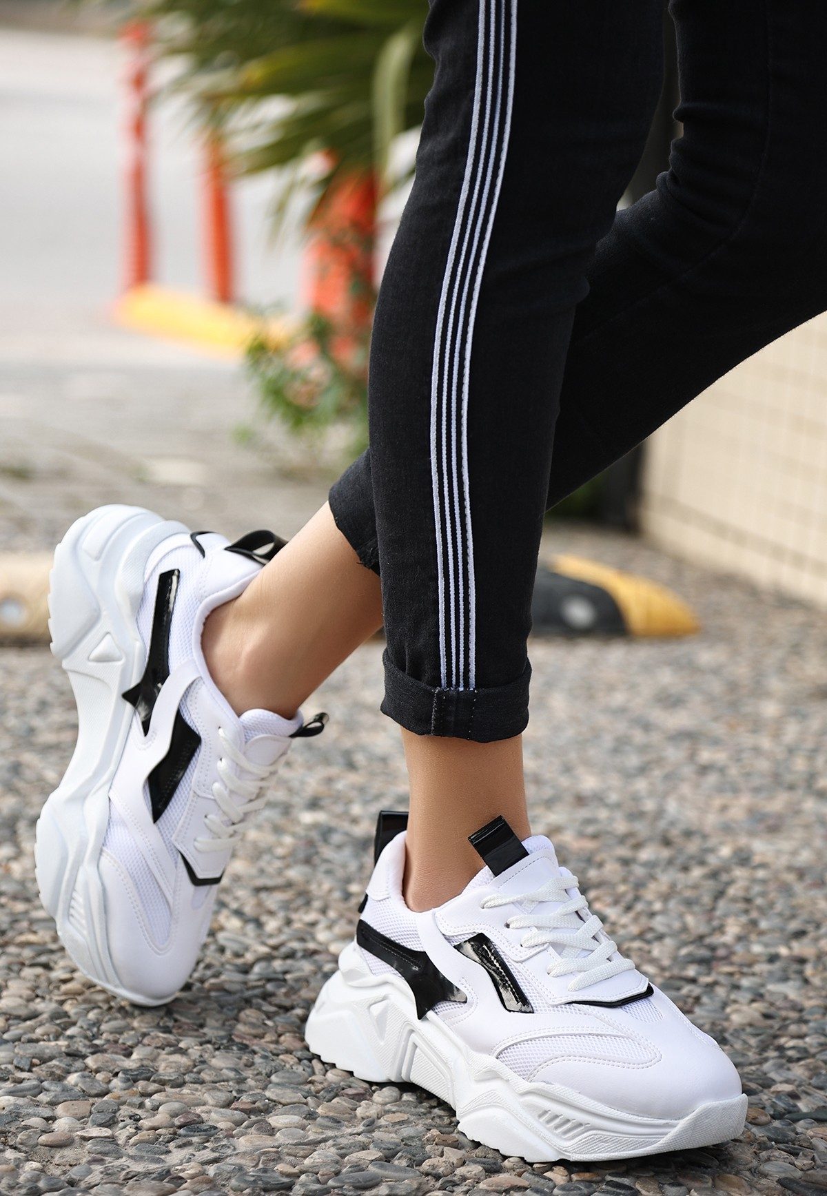 White Skin Black Detailed Lace-Up Sneakers