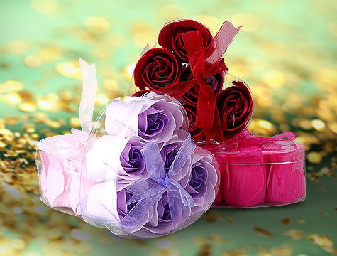 Rose Shaped Soap with Heart Box