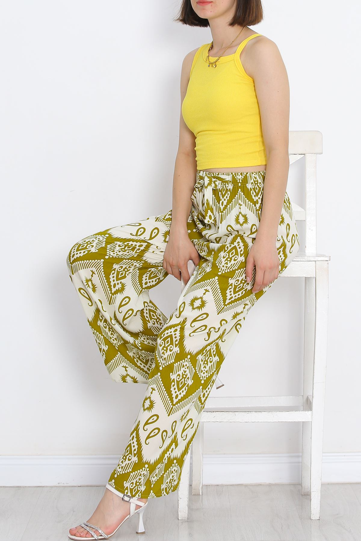 Patterned Woven Pants Oil Green