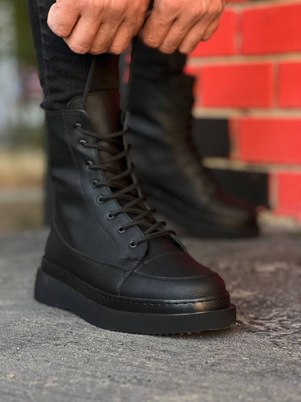 Black Skin Black Sole High Sole Lace-Up Postal Boots