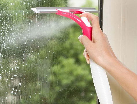 Glass Wiper with Water Reservoir and Spray