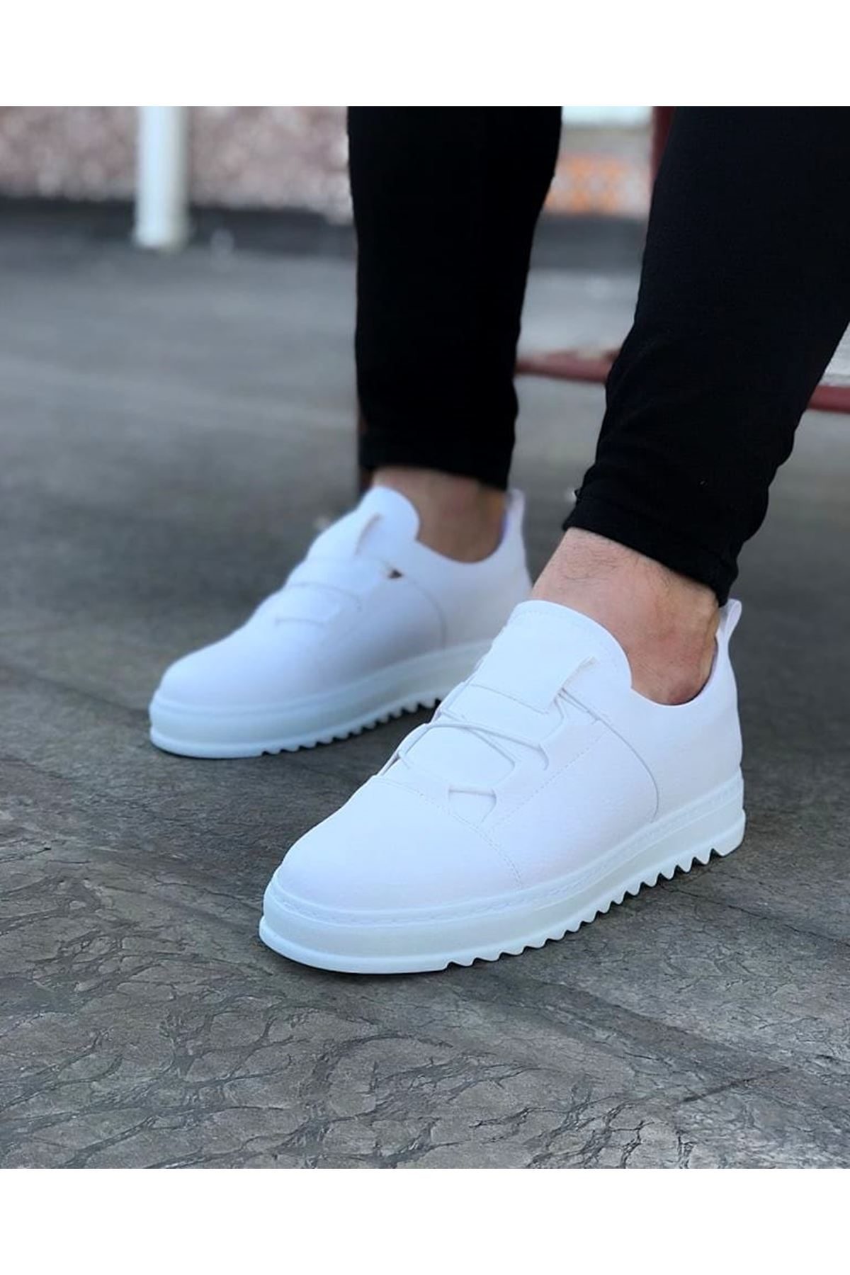 White Men's Casual Shoes