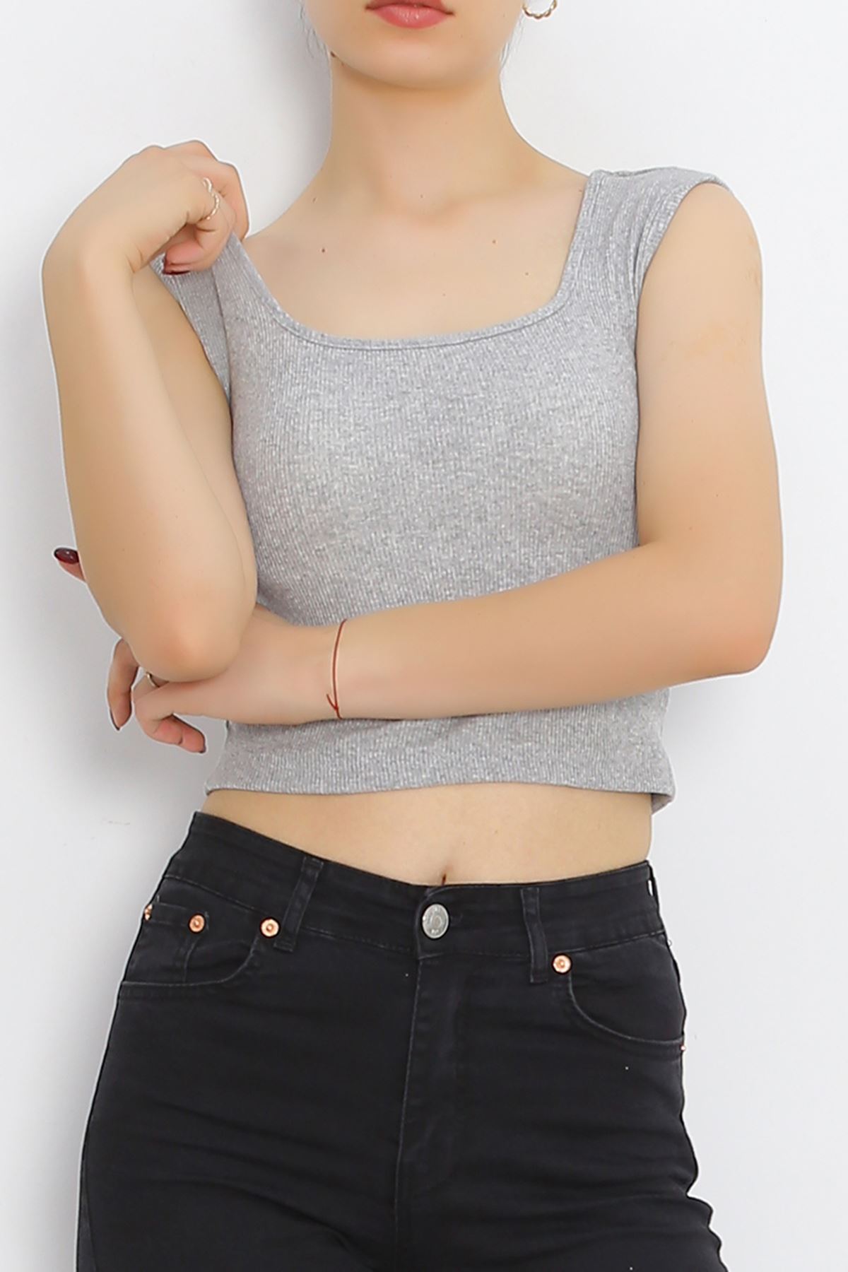 Thick Strap Crop Tank Gray