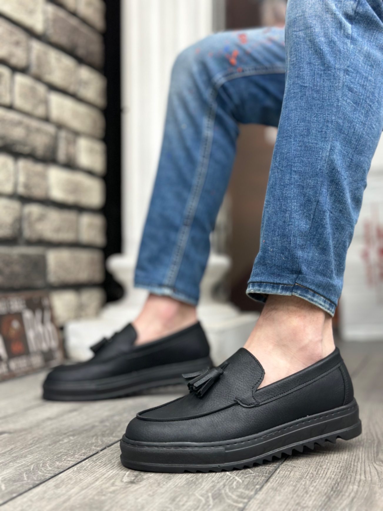 Untied High Sole Skin Black Color Tassel Men's Shoes