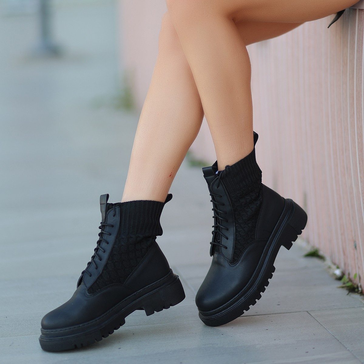 Black Skin Lace-up Boots