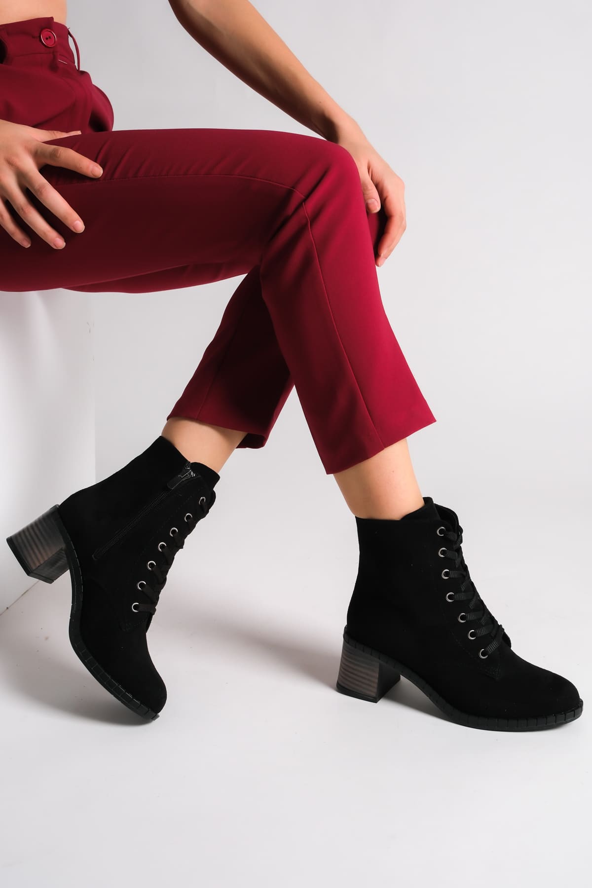 CLZ948 Lace-up Zippered Orthopedic Sole Water and Cold Resistant Heeled Suede Women's Boots ST Black