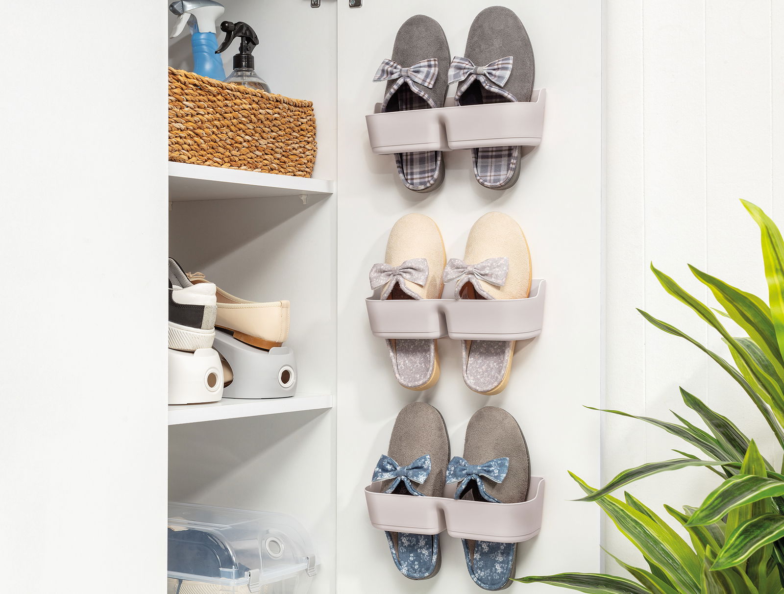 Bathroom Slipper Holder - Behind Door Practical Shelf - Slipper Holder Gray