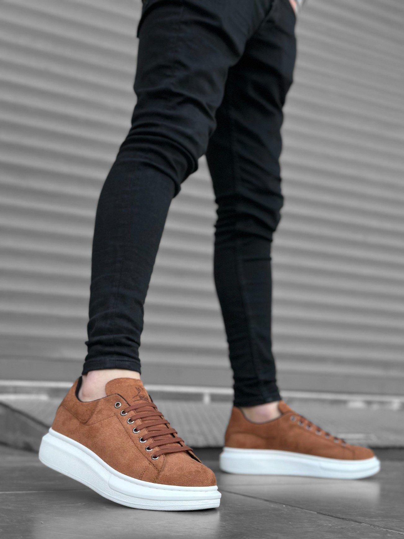 Thick High Sole Taba Suede Lace-Up Sneakers For Men