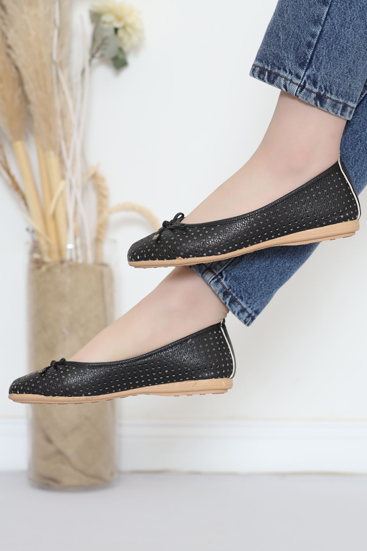 Babet Shoes Black