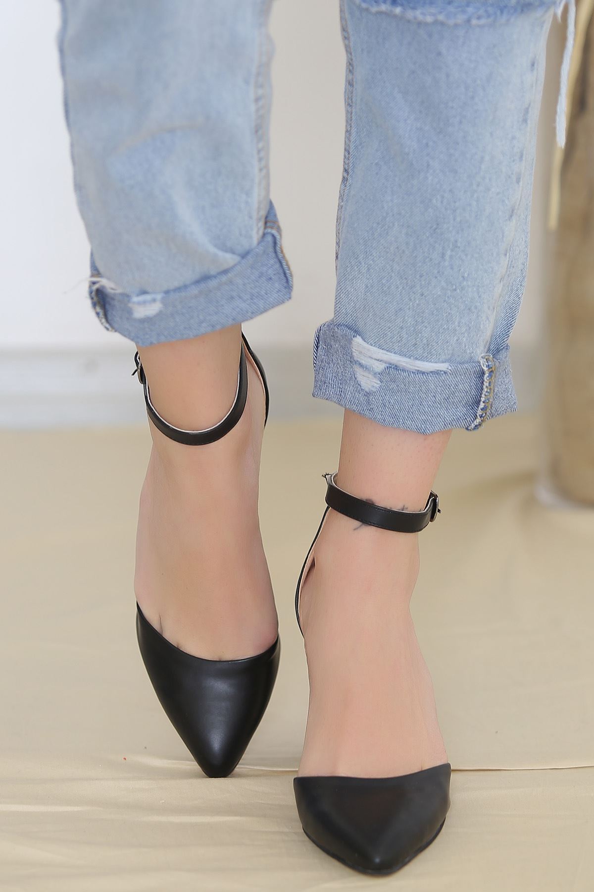 7 Cm Heeled Shoes Black Leather