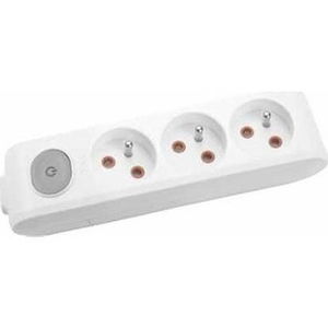 Viko Multi-Let Triple Socket Switch Grounded