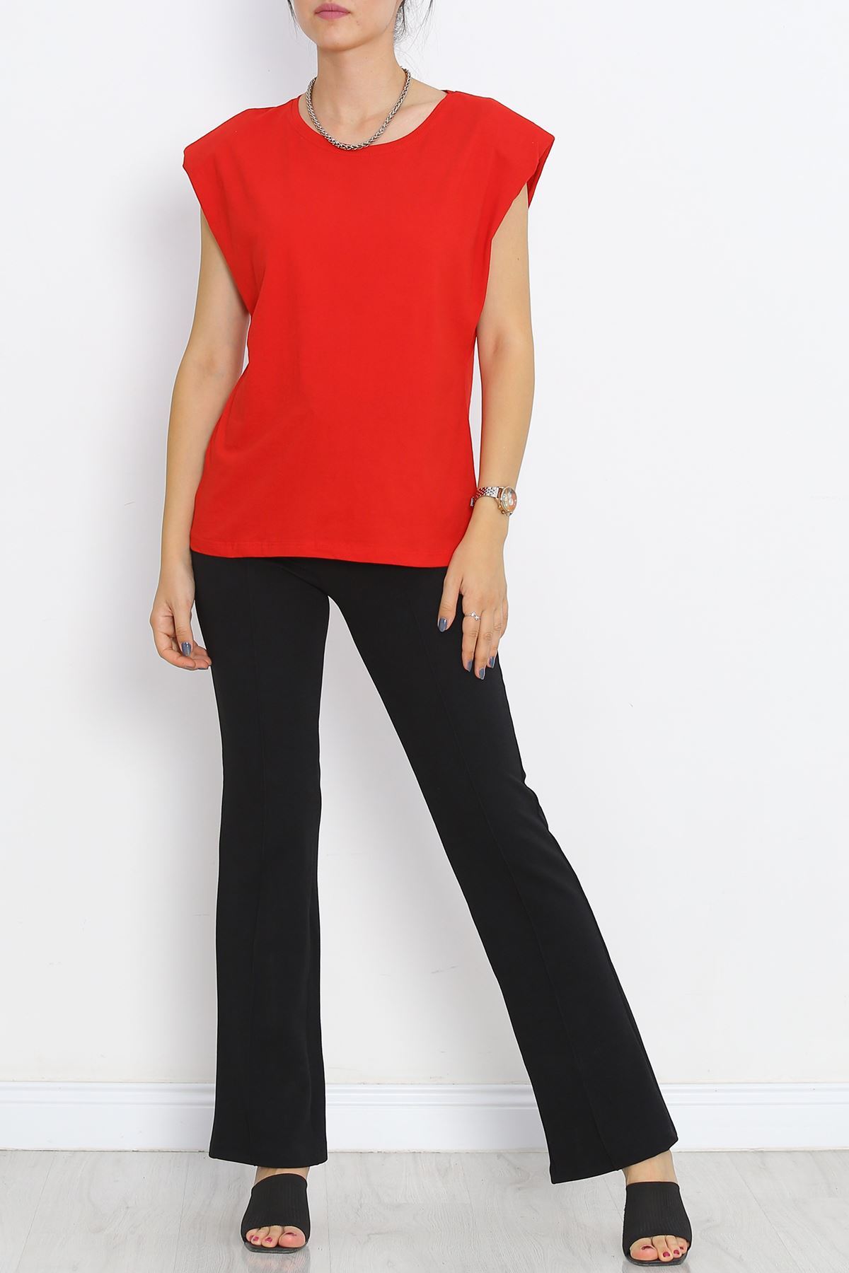 Padded Sleeveless T-Shirt Red