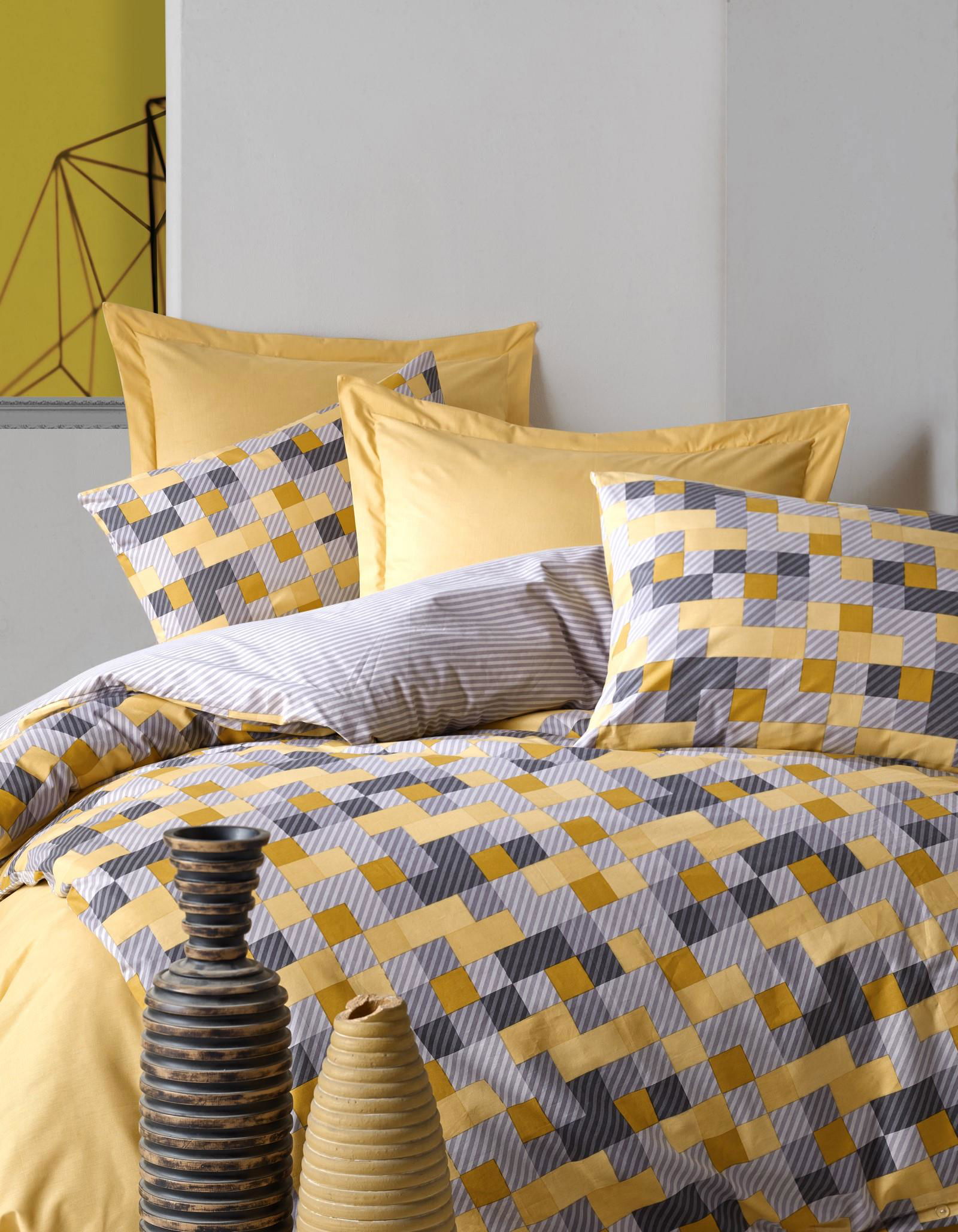 Double Minimal Duvet Cover Elon Yellow