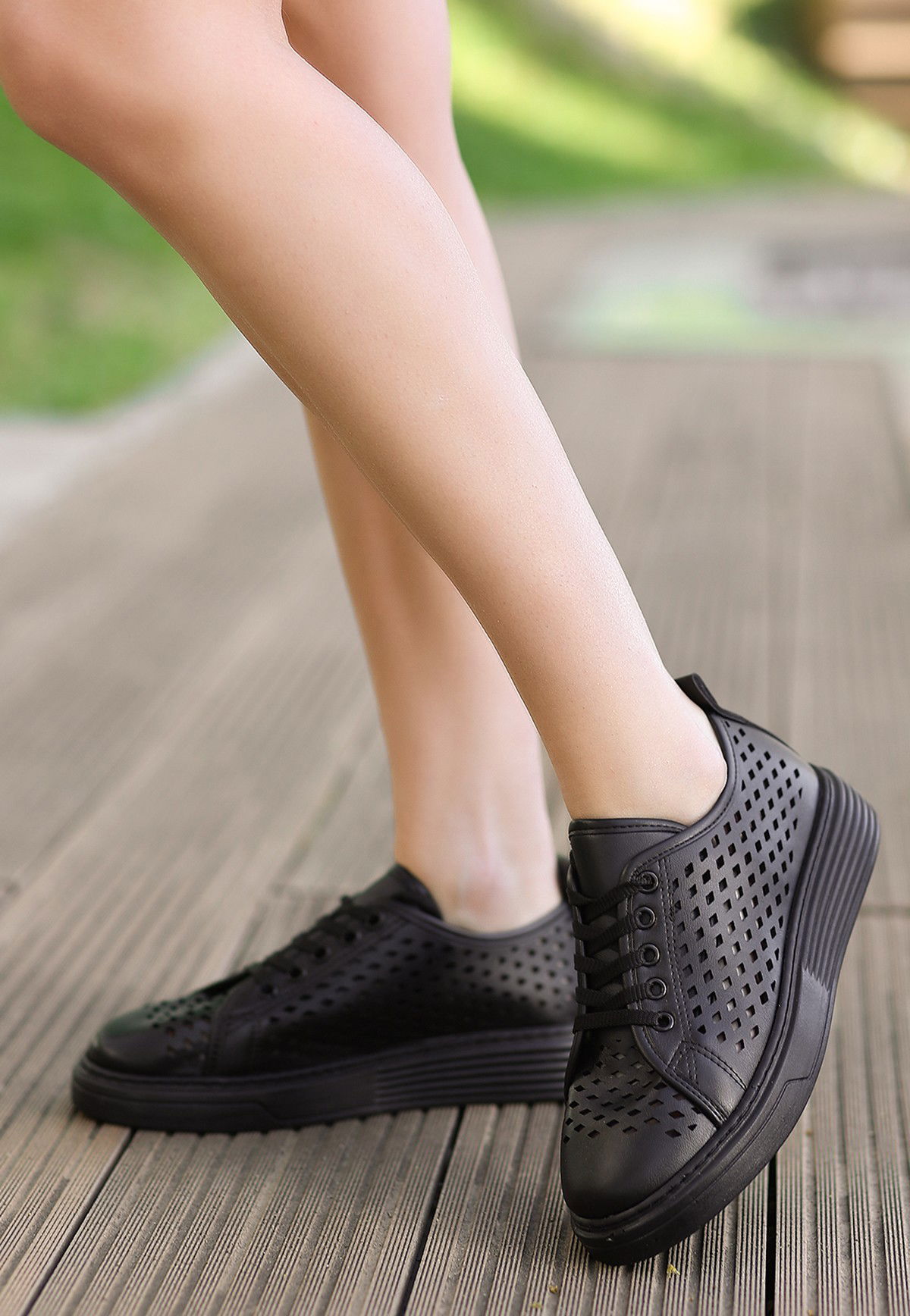 Black Skin Lace-Up Sneakers