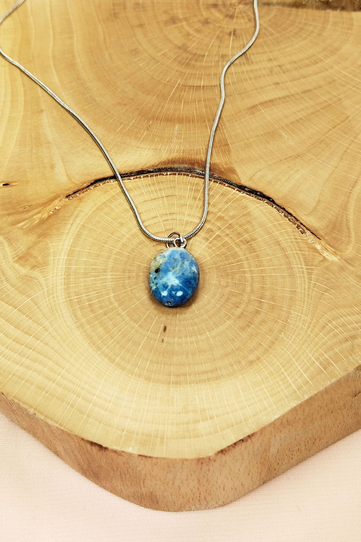 Sodalite Natural Stone Handmade Pendant with Chain: 1.5 cm Chain: 20 cm Boxed