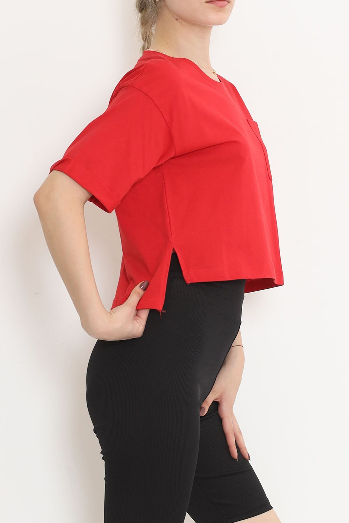 T-shirt with Pocket Slits Red